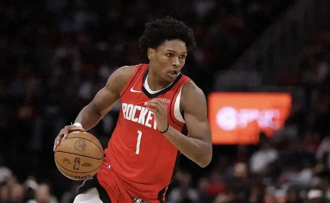 乐鱼官方网站-火箭噩耗！轰下22+12+4主控末节伤退，本就残缺的阵容彻底难了