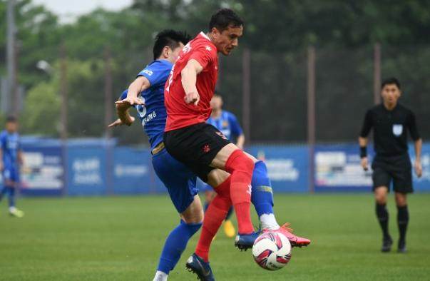 乐鱼-多名外援斥中国足球欠薪严重 100年别想进世界杯