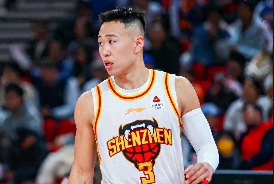 乐鱼中国-CBA本赛季MVP预测，贺希宁高居第一，胡金秋、李弘权上榜